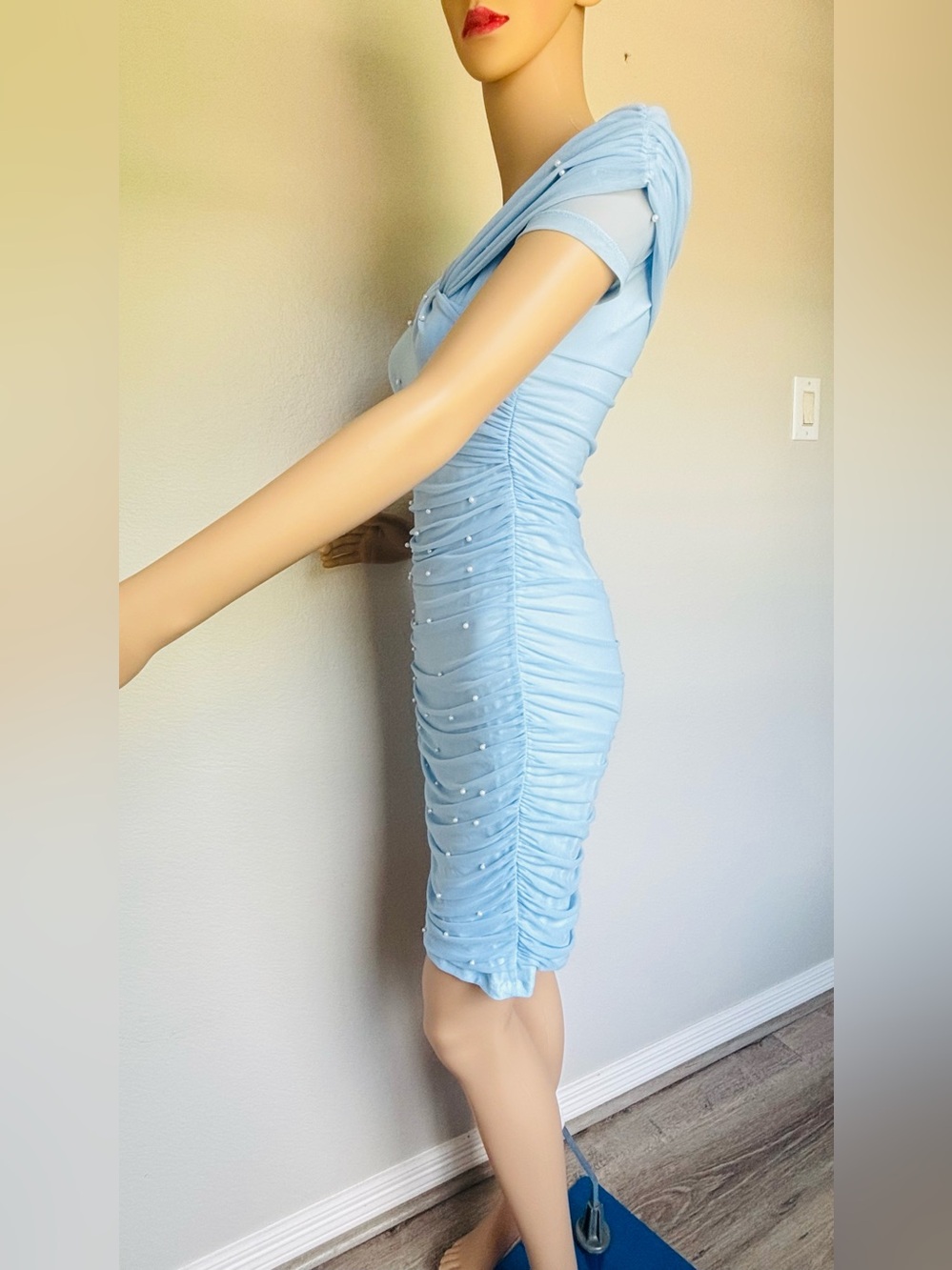 SHEIN Light Blue Pearl-Embellished Open Shoulder beaded Bodycon Dress - Picture 9 of 15